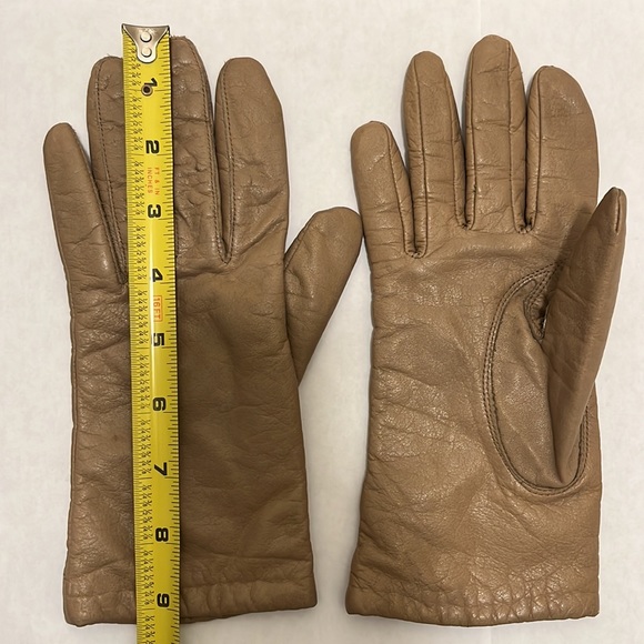 Hawk by Gates Genuine Leather Tan Gloves - Picture 4 of 6